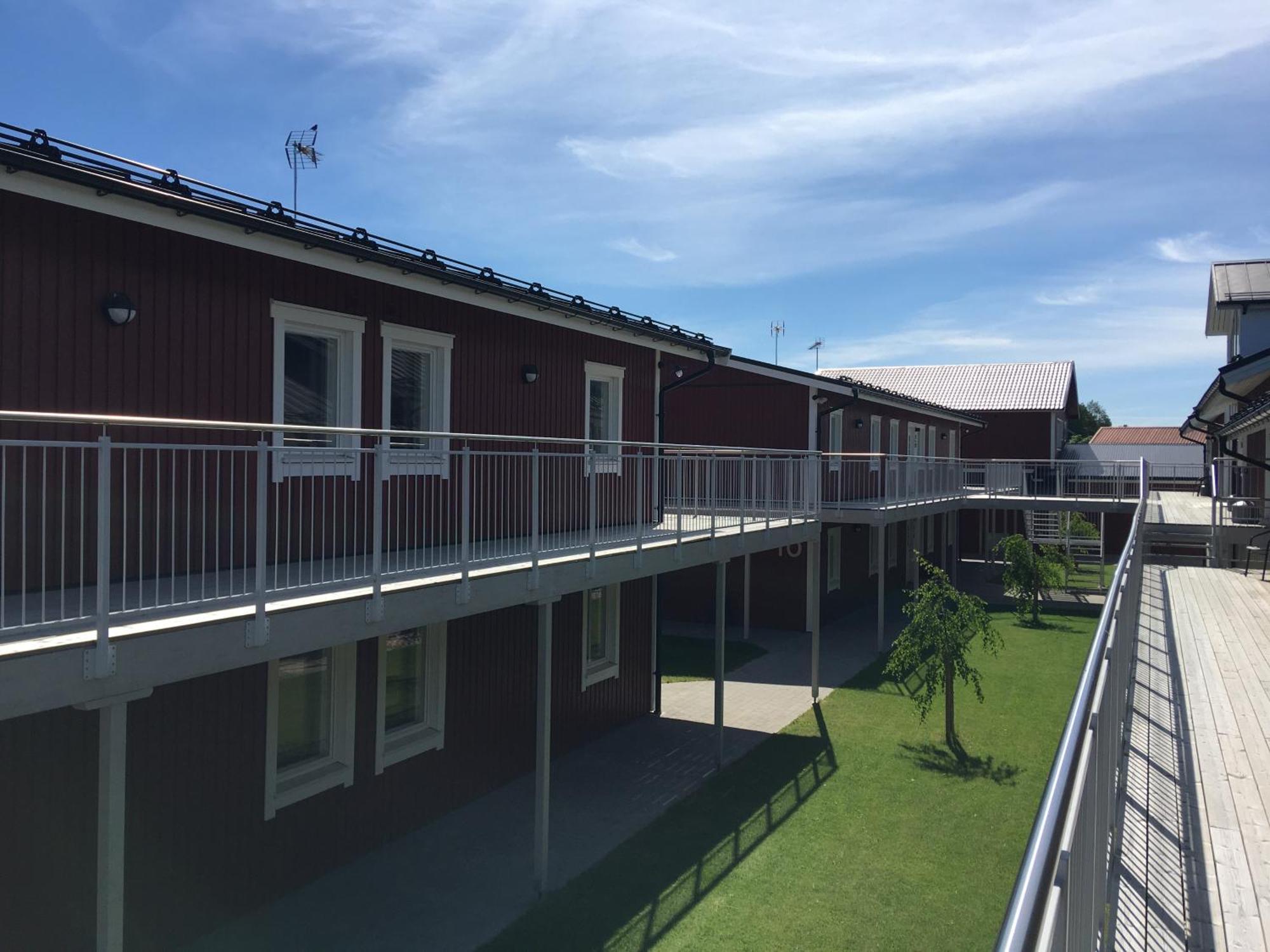 Land-Inn Motel Rosersberg Buitenkant foto