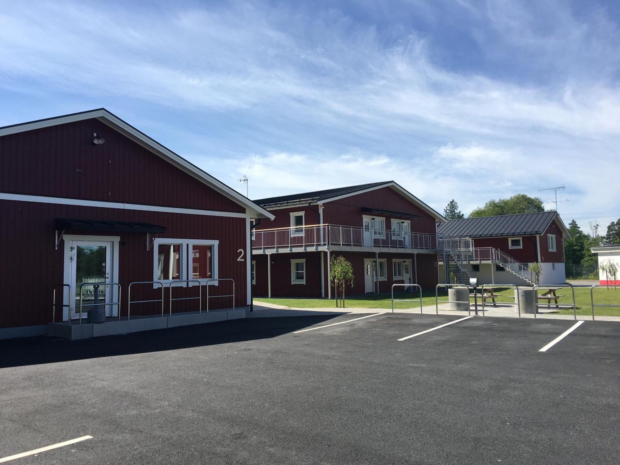 Land-Inn Motel Rosersberg Buitenkant foto